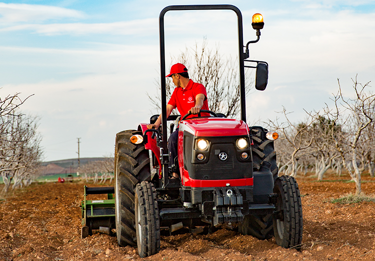 TÜMOSAN 4250 Tractor